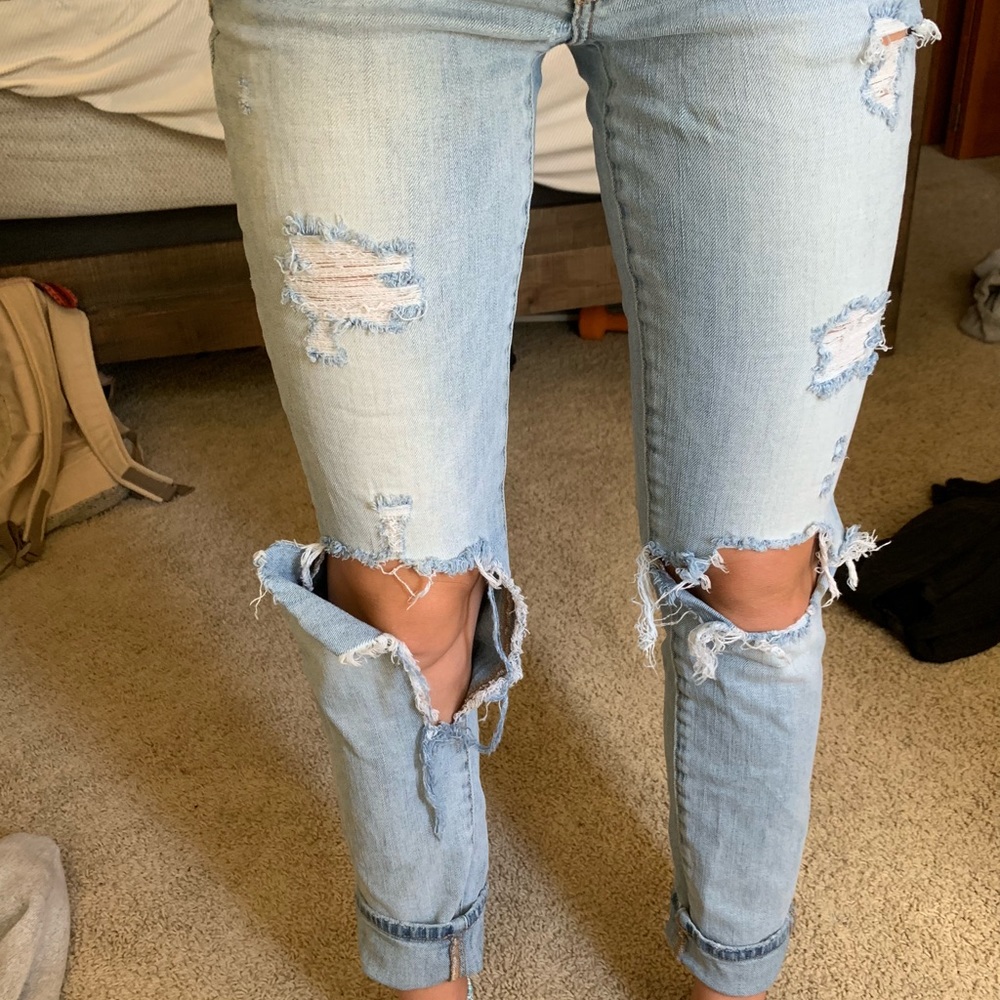 American eagle jeans!